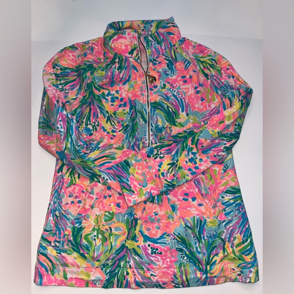 Lilly Pulitzer Tops - Lily Pulitzer pullover size XS